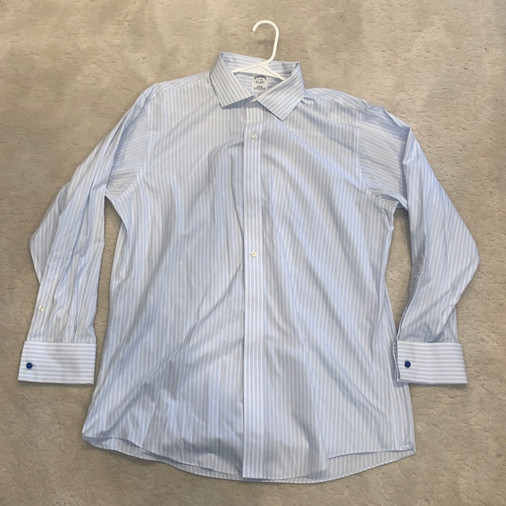 Brooks Brothers Mens SLIM FIT button up - light blue white stripes  17 - 34